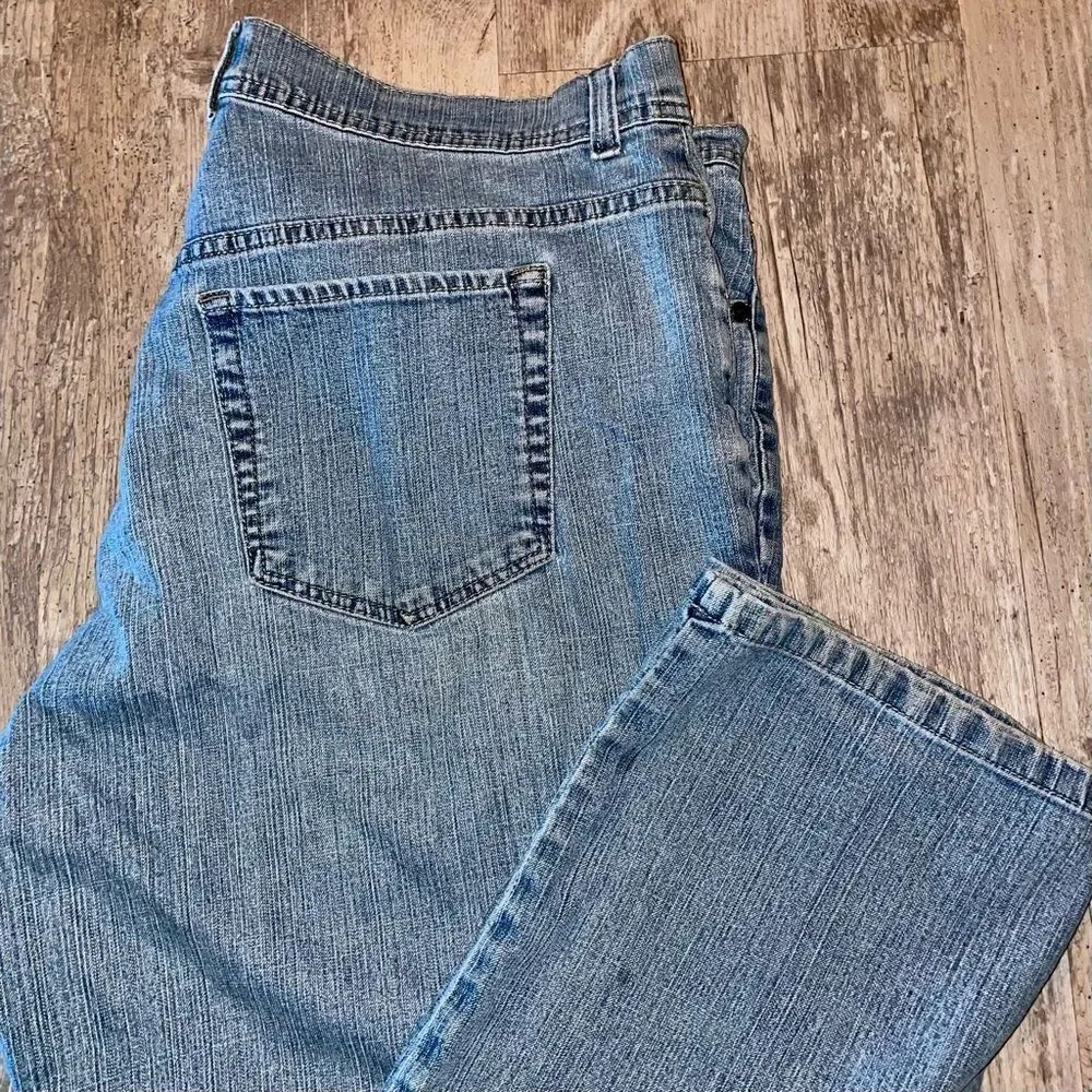 GLORIA VANDERBILT JEANS - Picture 6 of 7